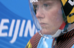 Olimpinių žaidynių rogučių sporto moterų finale dėl medalių kovojusios sportininkės varžėsi dėl pirmos vietos iki pat paskutinio nusileidimo. Savo varžovėms vilčių nepaliko rogučių sporto legenda, 34-erių vokietė Natalie Geisenberger, kuri tarpo pirmąja šios rungties atstove 5 kartus iškovojusia olimpinį auksą.